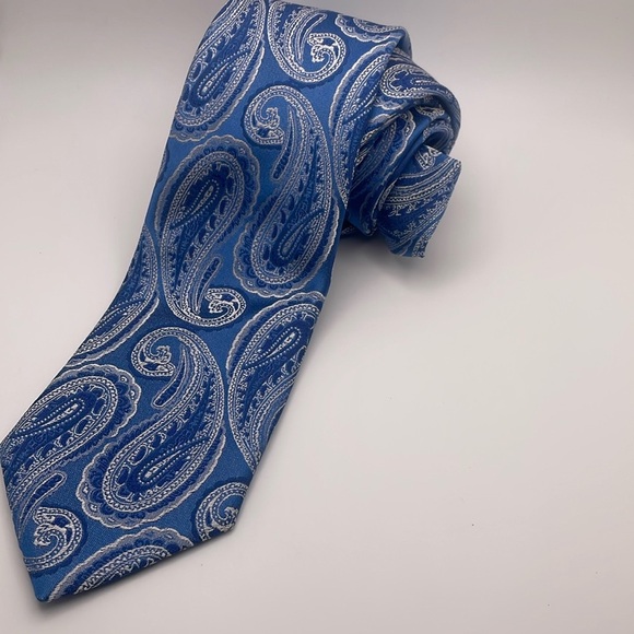 Hugo Boss Other - Hugo Boss - Paisley -Silk Tie - Made in Italy